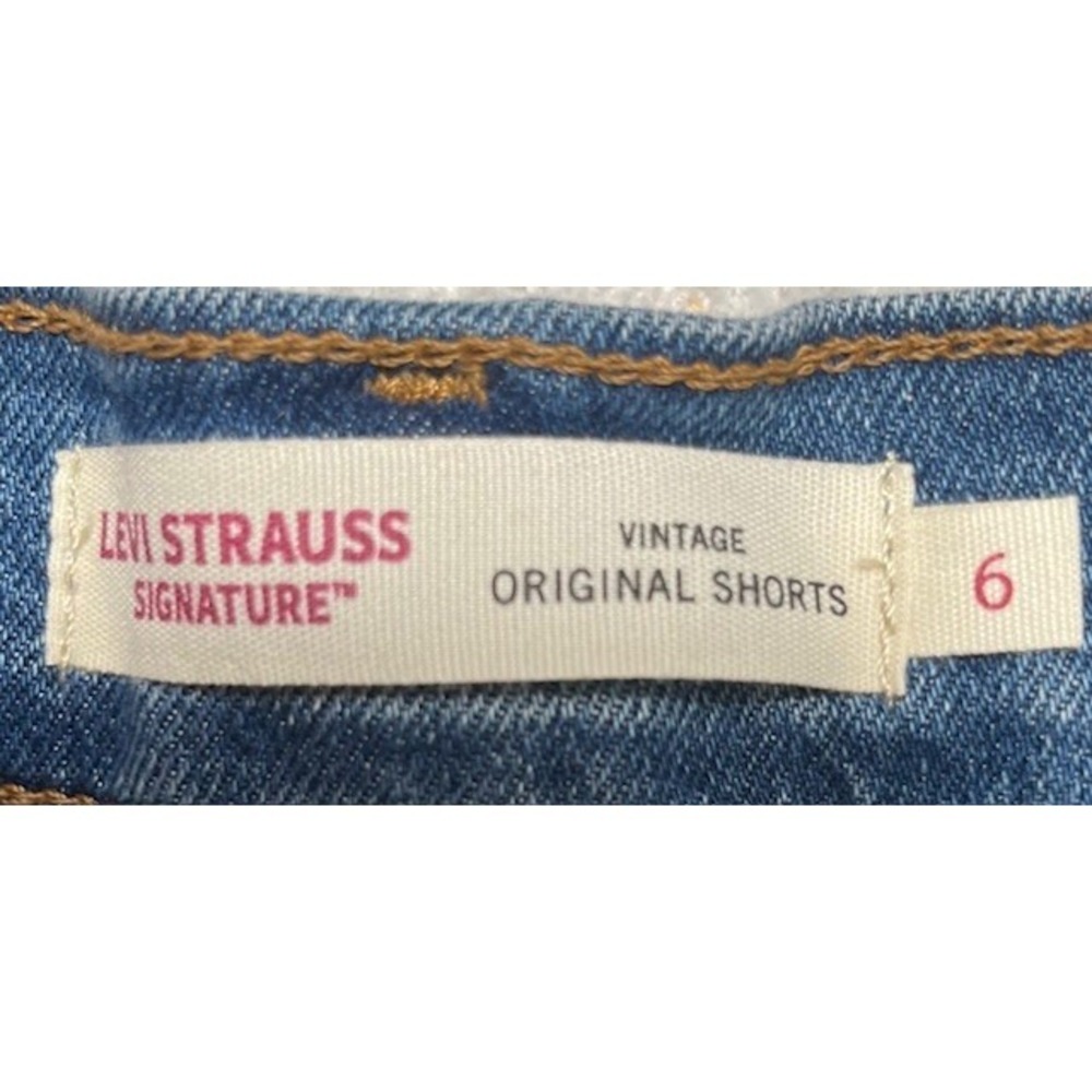 Levi Strauss Womens Sz 6 Vintage Original Shorts Raw Distress 4in NWT-1423 - Picture 5 of 5